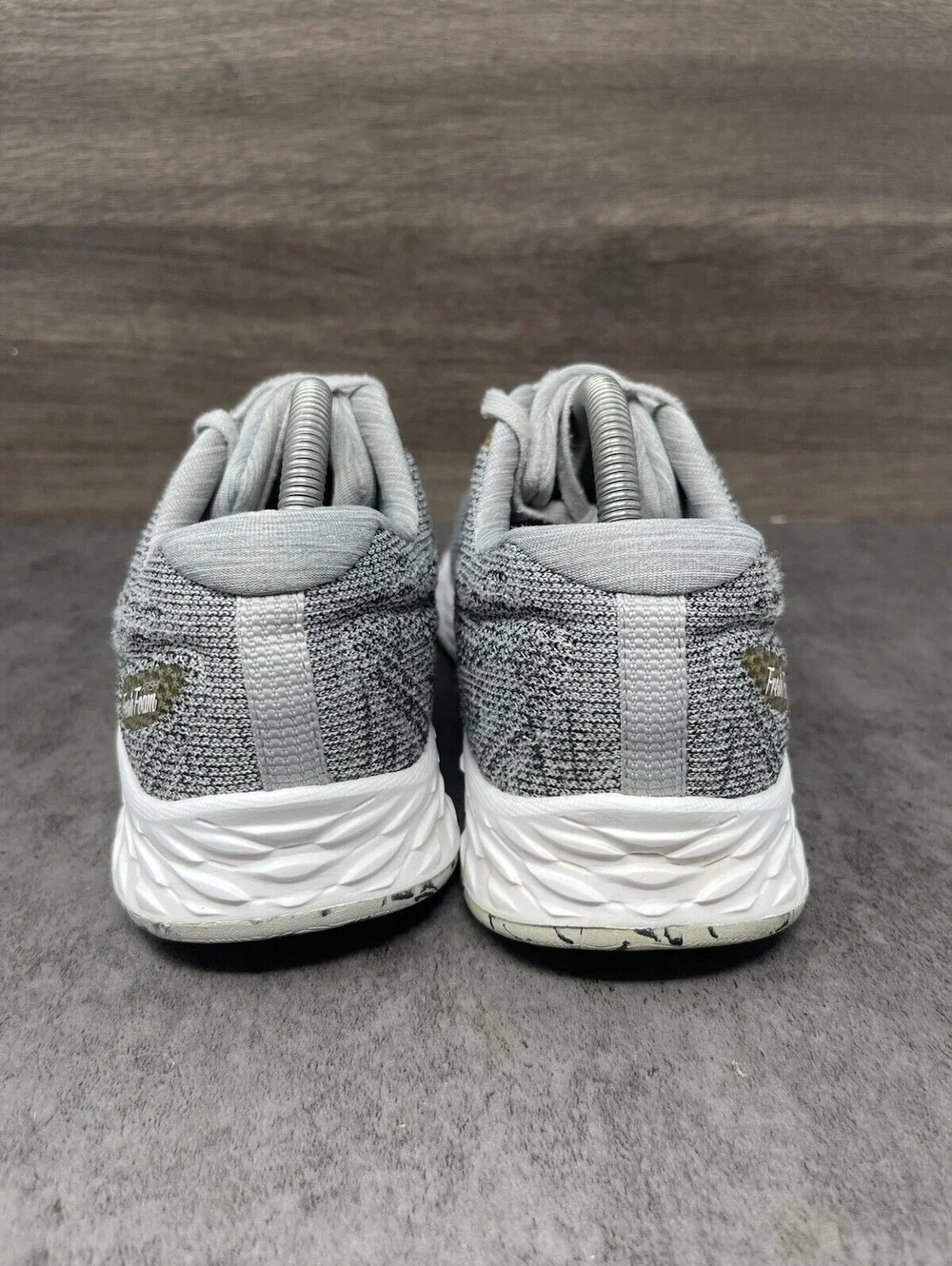 New Balance Fresh Foam Arishi Running Shoes Womens Size 9.5 Grey Athletic Traine